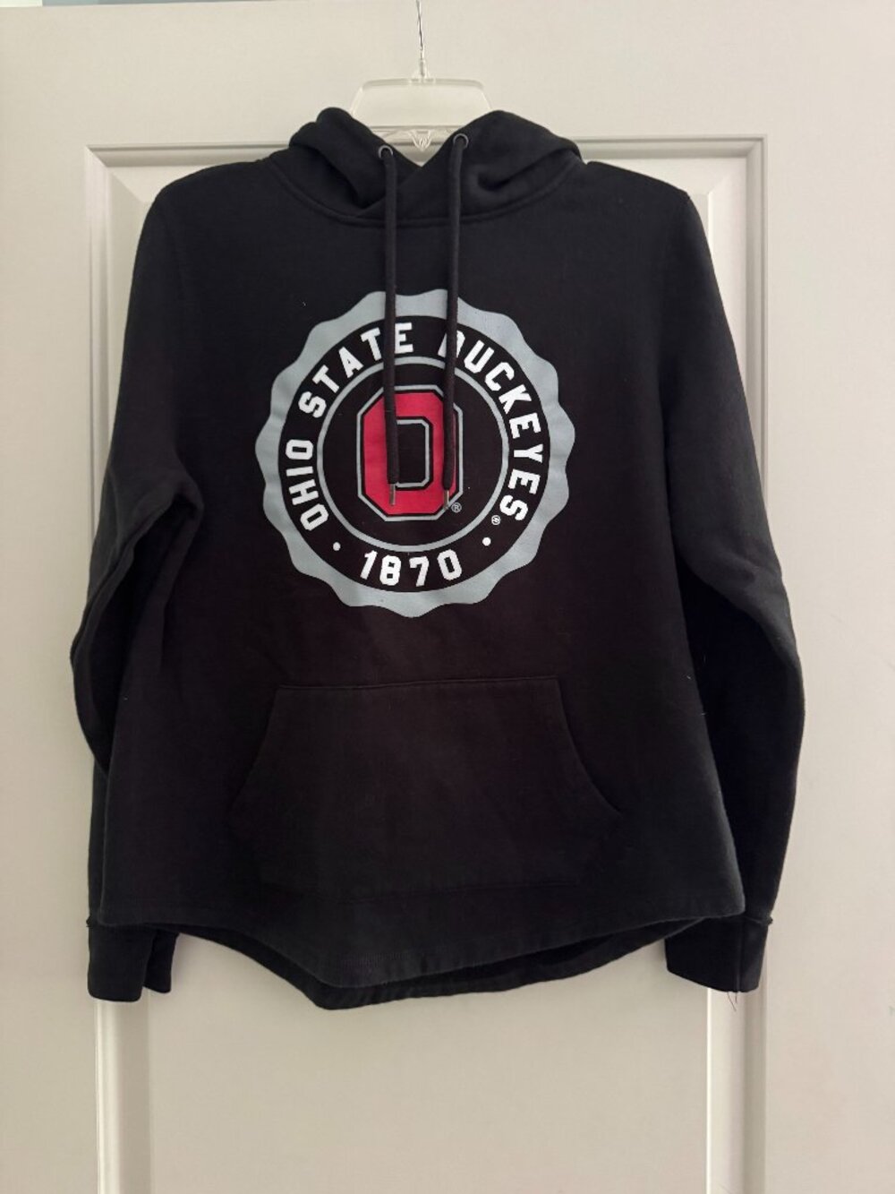 Women's Black Ohio State Buckeyes Sweatshirt Hoodie  Size Medium